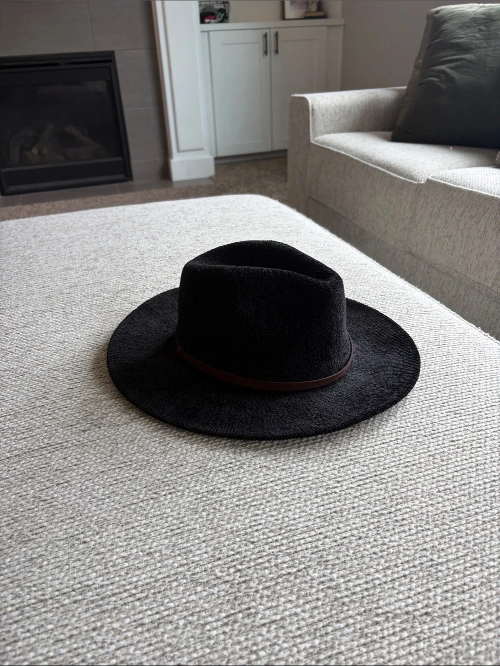 Black Wide-Brim Fedora Hat with Brown Band